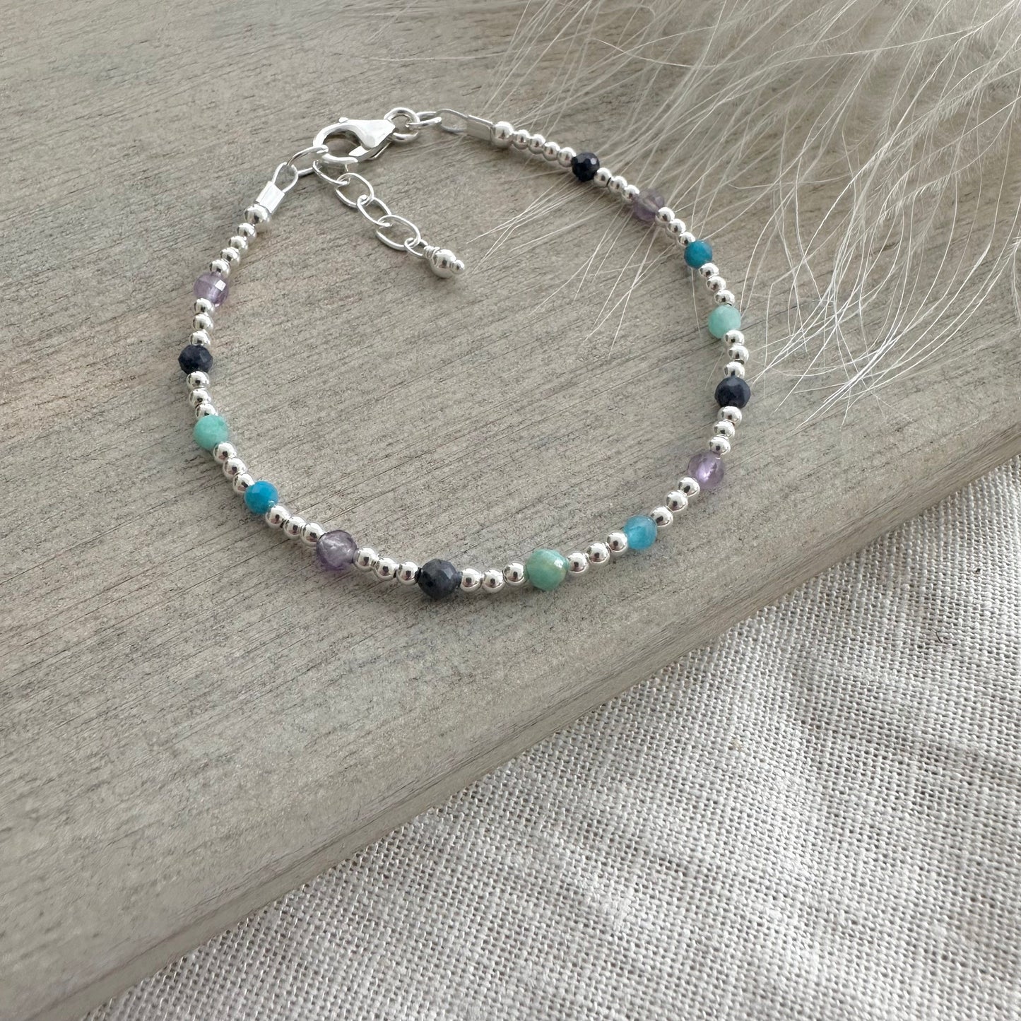 Gemstone bracelet for summer with dainty gemstones and sterling silver, colourful bracelet for summer holidays