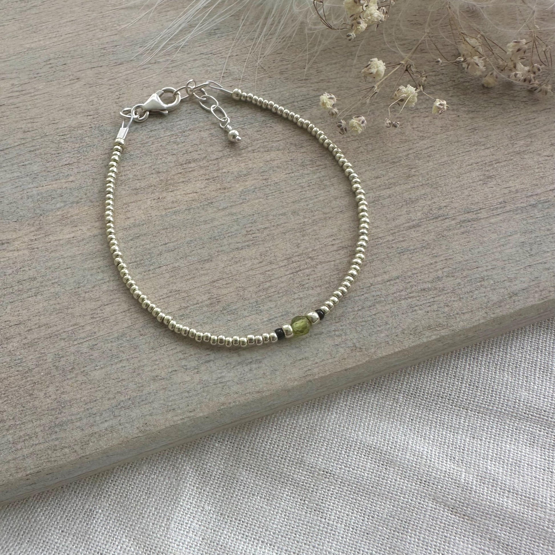 August Birthstone seed bead bracelet, peridot jewellery