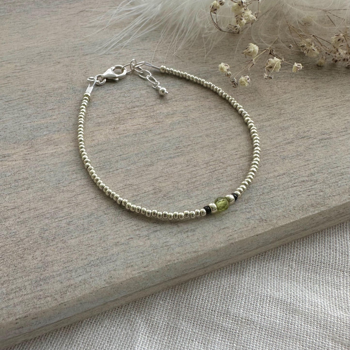 August Birthstone seed bead bracelet, peridot jewellery